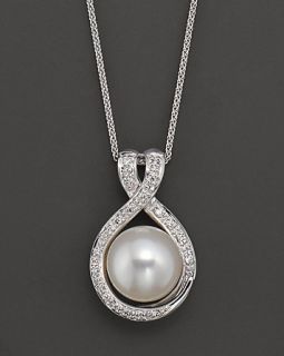 Freshwater Pearl Pendant with Diamonds, 10 11 mm