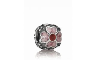 red enamel daisy price $ 45 00 color silver red quantity 1 2 3 4 5