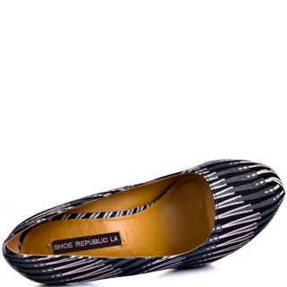 Shoe Republics Multi Color Cheker   Black for 59.99