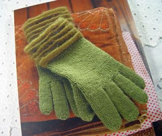 Knitting Book Knitting New Mittens Gloves Soft Cover 28 Designs Robin