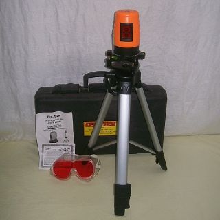 92703 Self Levelling Laser Level w Tripod Goggles Paper Case
