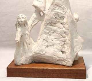 Claude Leclerc Austin Prod 1978 Mother Children Statue Sculpture