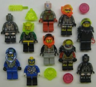 10 Lego Aliens Minifig Lot Figures Space Martians Ufos Underwater