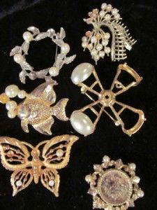 Junk Drawer 78 Vintage Now Jewelry Metal Ladies Pins lbs Repair