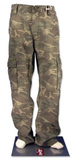 Levis Mens 642 Loose Straight Cargo Pants Camouflage Green 3313
