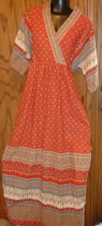 Vintage 70s Gilead Hippie Prairie Print Long Maxi Dress