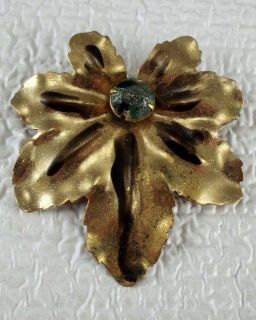 Vintage Figural Brooch Leaf Pin Jewelry Goldtone 2 5 8 Large 3 Leaves