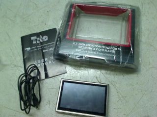Mach Speed 8 GB Trio T4300HD  MP4 Media Player Silver Black