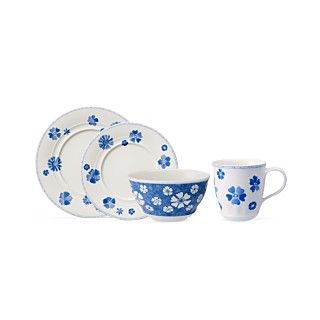 Villeroy & Boch Dinnerware, Farmhouse Touch Blueflowers 4 Piece Place