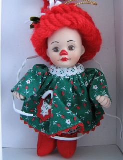 Marie Osmond Mini Jingles Belle Christmas 1997 Porcelain Dolls 4