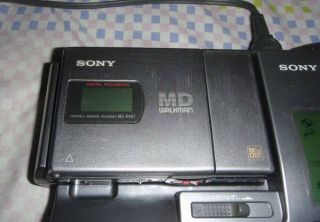 Sony MD Walkman Portable MiniDisc Recorder MZ R4ST Box