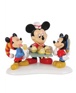 Department 56 Collectible Figurine, Mickeys Village Mickey Serving