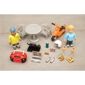 MIGHTY WORLD  Town Life 8592 Hanging Out  NEW