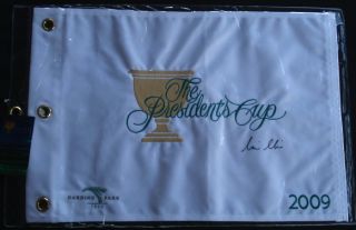 Mike Weir Autographed Presidents Cup Golf Flag w Proof