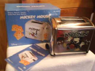 Disney Mickey Mouse Mornin Toaster Villaware Musical New in Box