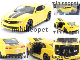 2010 10 Chevrolet Camaro SS RS 1 24 Yellow with Black Wheels
