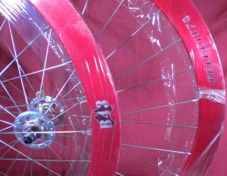 New Track Fixed Gear Velocity B43 700c Wheelset Red Fix