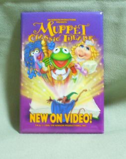 Disney Muppet Classic Theater Video Release Kermit Miss Piggy Button