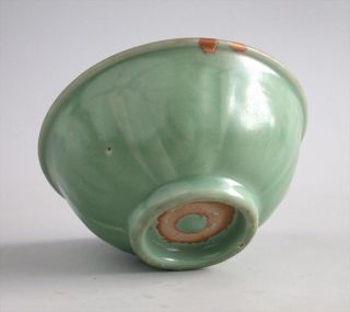 Fine Chinese Yuan Early Ming Dynasty Longquan Celadon Bowl