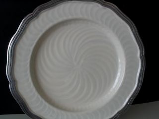 Artistic Accents Off White Decorative Serving Plate Aluminum Back and
