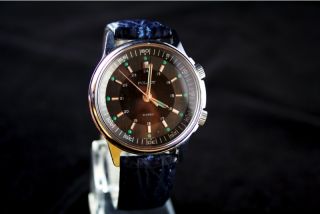 Poljot Armbanduhr Wecker mechanisch mit Orginalband Ø 31 mm