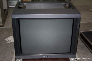 Trinitron Video Monitor PV 2950 QM Fernseher Monitor mit Case 106 0085