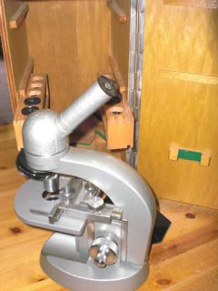 Hertel & Reuss  Antikes Mikroskop studio c Zubehör #188