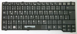 Fujitsu Siemens Esprimo + Celsius Mobile Tastatur S26391 F250 B221