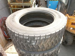 4x 295/60R22.5 Bridgestone W20 M749 8mm LKW Anhänger Auflieger Reifen