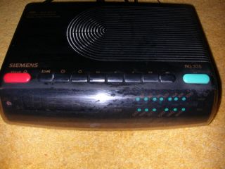 SIEMENS RG 335 Radio in schwarz mit Digitalanzeige