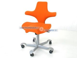 HAG Bürodrehstuhl CAPISCO 8106   Stoff orange   vgl. SEDUS VITRA USM