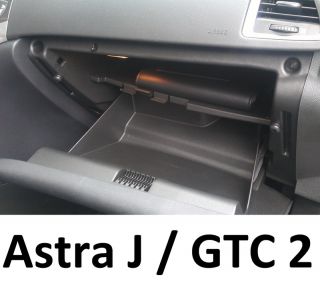 Original Opel Astra J GTC Sports Tourer Caravan Handschuhfach Einsatz