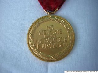 Bundesverdienstkreuz am Band   Verdienstmedaille Orden Medaille