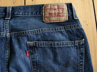 Levis 557 Jeans   Denim   Relaxed Boot   Size 33x32   Barely Worn