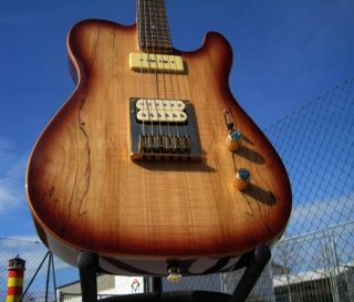 SEHR EDLE TELE PHONE *SPALTED MAPLE* 1x P90 1xHB GROVER MASSIV