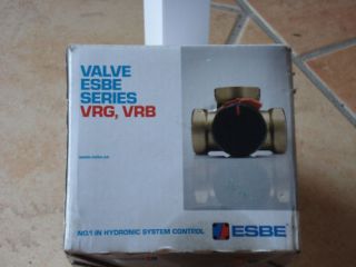 ESBE 3 Wege Heizungsmischer VRG 131 + Stellmotor ESBE ARA661 NEU