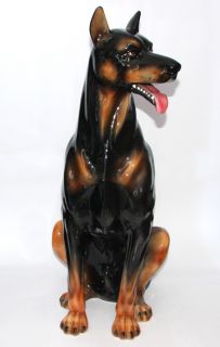 Hunde Figur Statue Keramik Porzellan Skulptur Dobermann