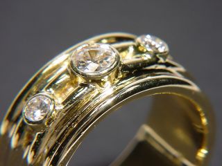 Moderner Band Ring mit 0,90 Carat antik Diamanten / GOLD 750