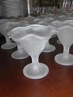Eisbecher Sortiment vers. Sorten Glas Milchglas Eis ICE