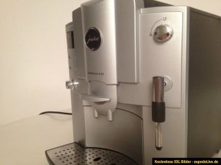 JURA Impressa E25 E 25 Kaffeemaschine Kaffeevollautomat