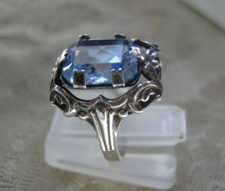 Wunderhuebscher Ring 835er Silber original Art Deco blauer Stein 51 16