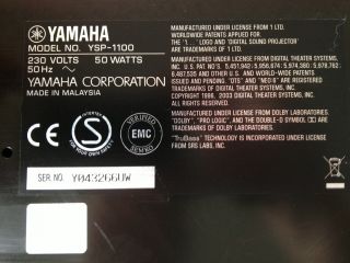 Yamaha YSP 1100 Soundprojektor Surround Soundbar silber