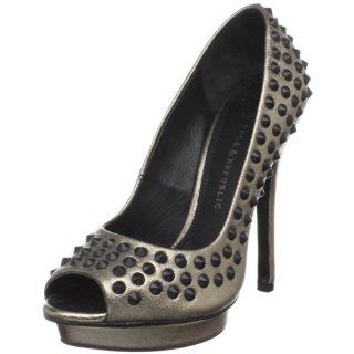 & Republic Womens Jasmine Platform Pump,Pewter,39 EU/9 M US Shoes