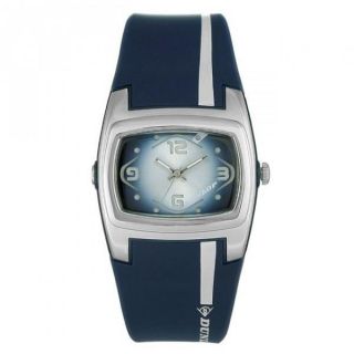 La montre DUN42L03 dessinée par les designers de la marque Dunlop est