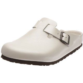  from Leather in Pearl White Metallic with a regular insole Shoes
