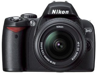 Nikon D40 6.1MP Digital SLR Camera Kit with 18 135mm f/3.5