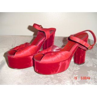 com Vintage 1970s Red Crushed Velvet Platform Shoes 