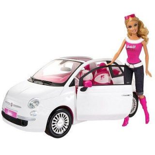   Barbie et sa Fiat 500_x000Dx000D_Barbie possède une Fiat 500
