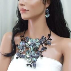 Abalone/ Pearl Peacock Flower Bouquet Jewelry Set (3 4 mm) (Thailand