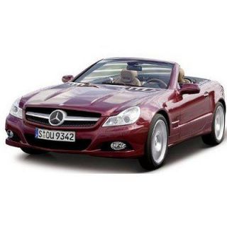 MAISTO   Modèle réduit   Mercedes Benz SL550   Echelle 1/18  Rouge